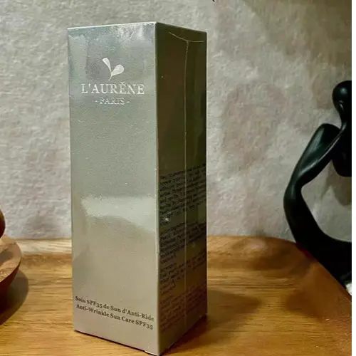 法國露芸妮無瑕粉底液